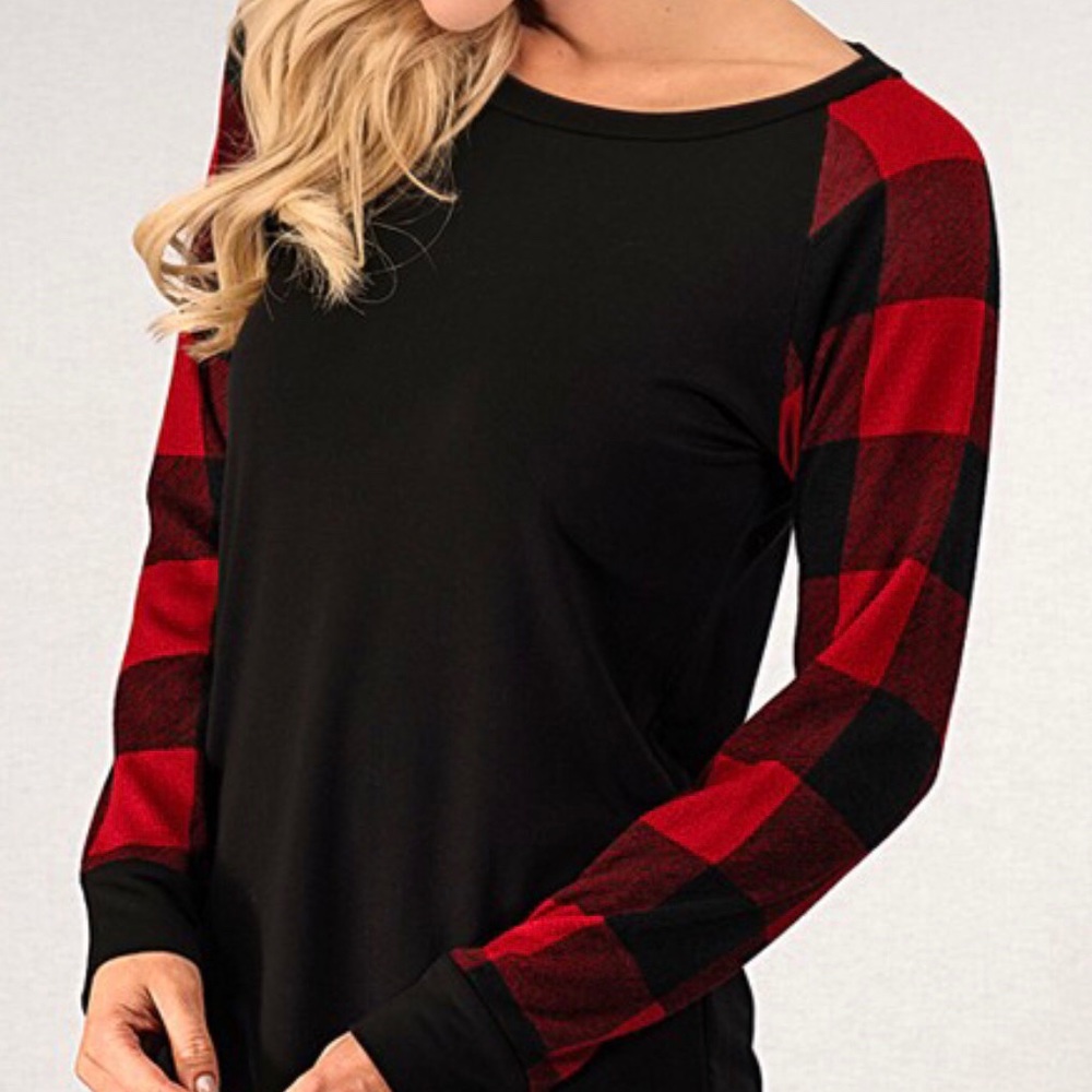 Buffalo plaid long sleeve top